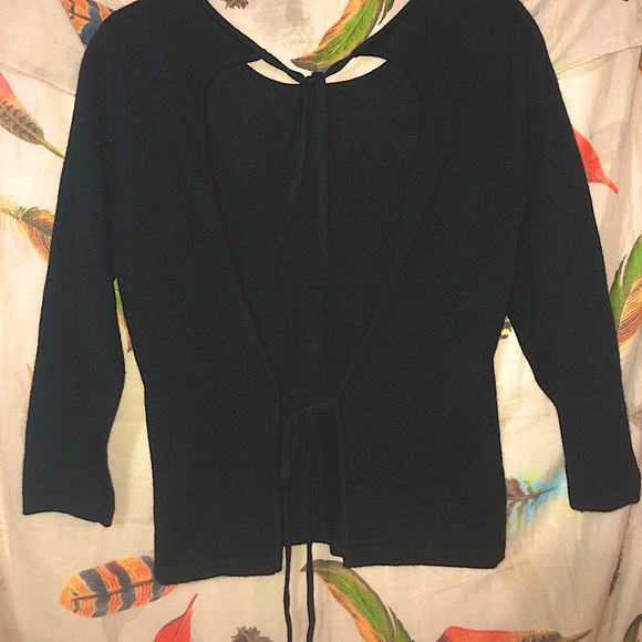 Brandy Melville Sweaters - Brandy Melville Tie Back Knit Top